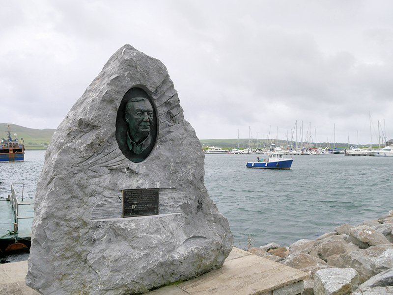 lorraineelizab6's tweet photo. Charles Haughey (16 Sept 1925 #Castlebar #Mayo-13 June 2006 #Kinsealy #Dublin). Raised #Donnycarney #Dublin. Parents from Swatragh, Derry.👨‍🎓 @UCDALUMNI @KingsInns. Accountant, lawyer, Fianna Fáil, TD Dublin areas, Taoiseach x3! Refused to say where💰from! https://t.co/CZVOYFrozb https://t.co/vai7qLKnnJ