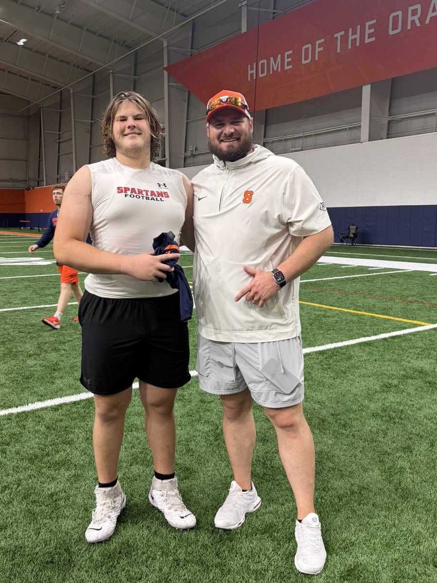 chase_crimmins's tweet photo. Appreciate the opportunity to compete at @CuseFootball. Thank you @CoachWatkCUSE for the invite. Learned a lot, enjoyed competing, and look forward to continuing to build a relationship with the  program. 

@CoachKrum @CoachJHawkins @AlexKellyCuse @FranBrownCuse @bigka54 @GACFootball @GACFBRecruits @RecruitGeorgia @One11Recruiting @GAPrepVarsity @coachTWoff @CoachBuzzAldrin