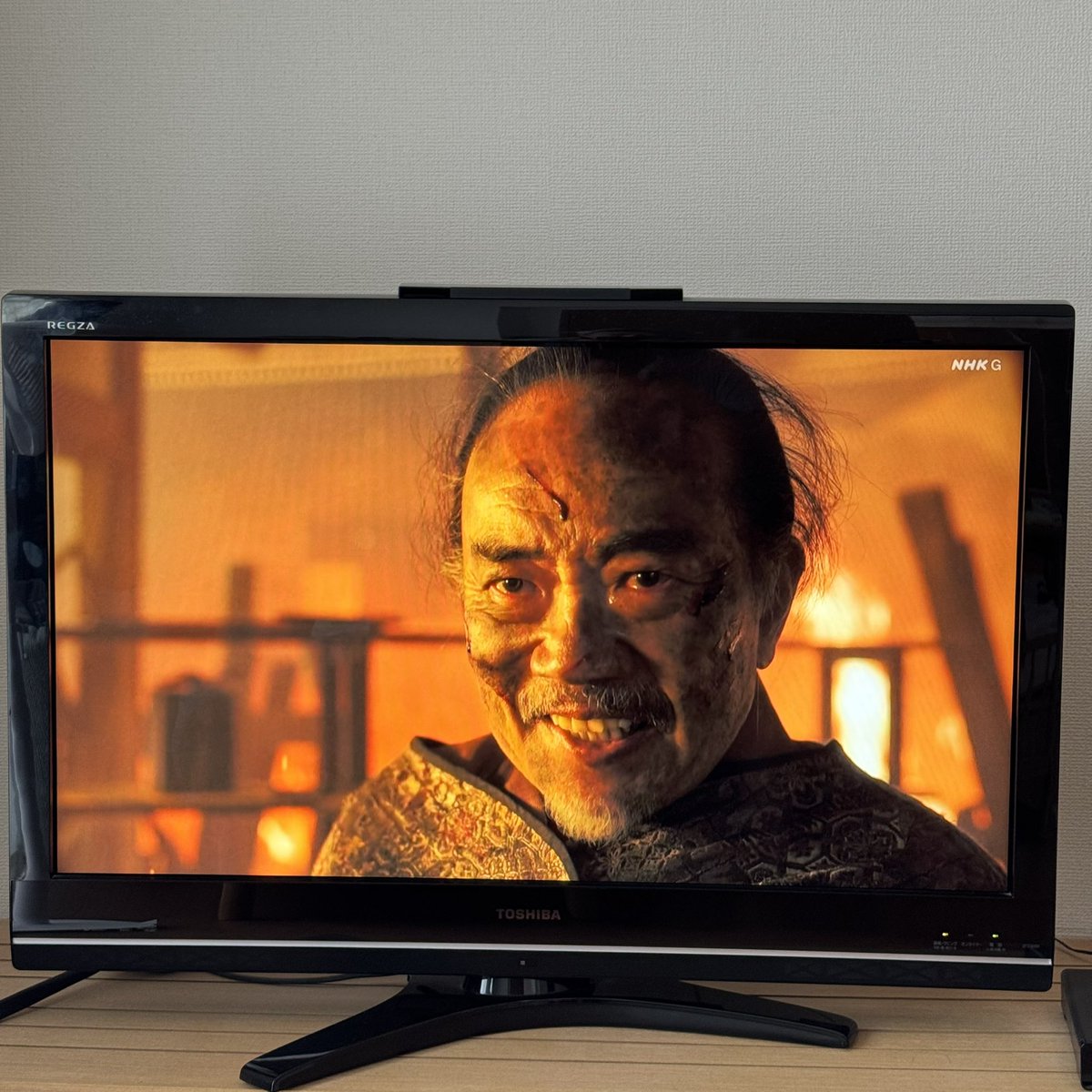 Honma83's tweet photo. 18年間連れ添ったテレビとお別れ🥺

… https://t.co/YfyhM6Ox7V