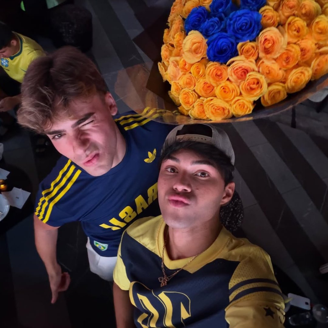 nellecsp's tweet photo. Eu amei tanto essa foto 🥹🤍
#NewProfilePic https://t.co/kVxpv0LZnL