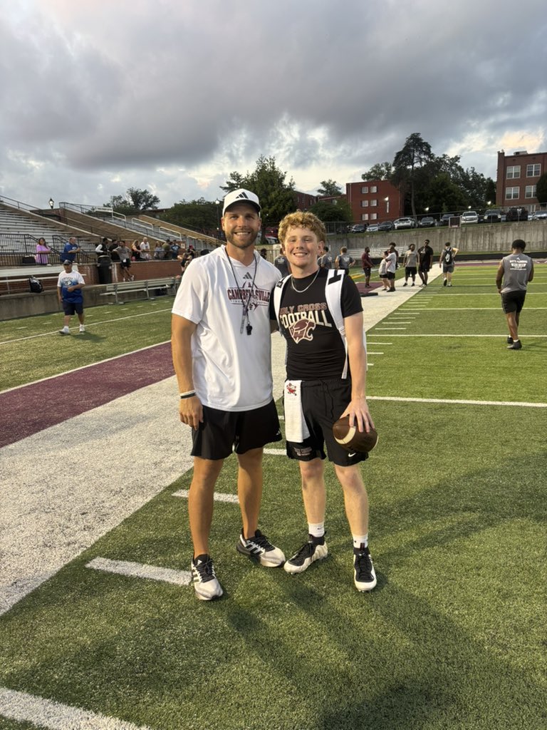 jerekhoover6's tweet photo. Had a great time @CvilleTigersFB camp!
Thank you to @CoachBurns18 for the invite. Looking forward to learning more about the team and program @CoachHBrown8
@Coach_LRay @CoachEricDick https://t.co/ljbLZ5g835