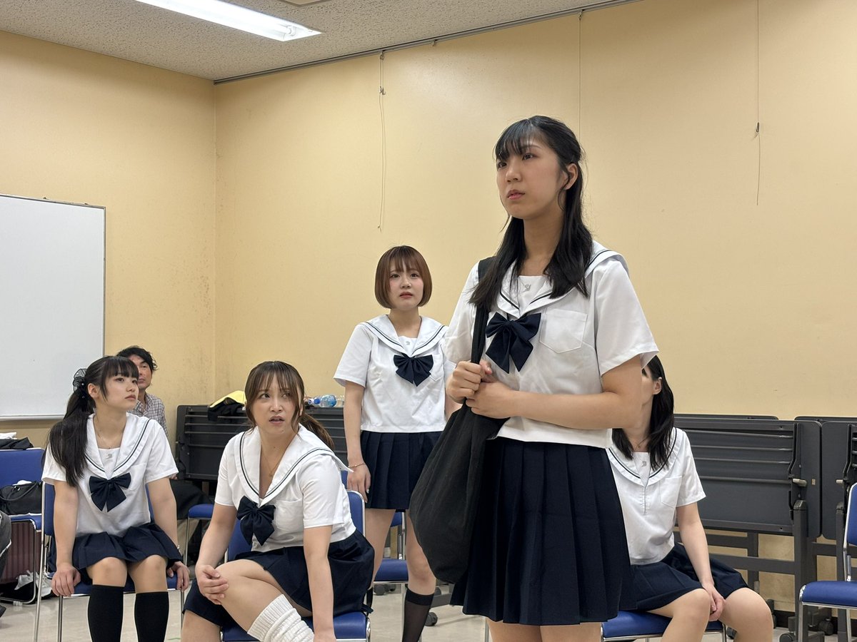 Hastukoimura's tweet photo. 6月17〜20日
母母父父と笑いなさい

衣装付き通し！
本日も一日中稽古

https://t.co/3wZJQ616mw

https://t.co/uqZ21DyJeo

https://t.co/SzzoTJvOmd

https://t.co/F5lEbXvQ0r

https://t.co/shTZAreqtb

https://t.co/Eo8VK2uR1I

https://t.co/v5HrNGVvtq

https://t.co/EliY54jE92 https://t.co/Acm6rJ8e0A