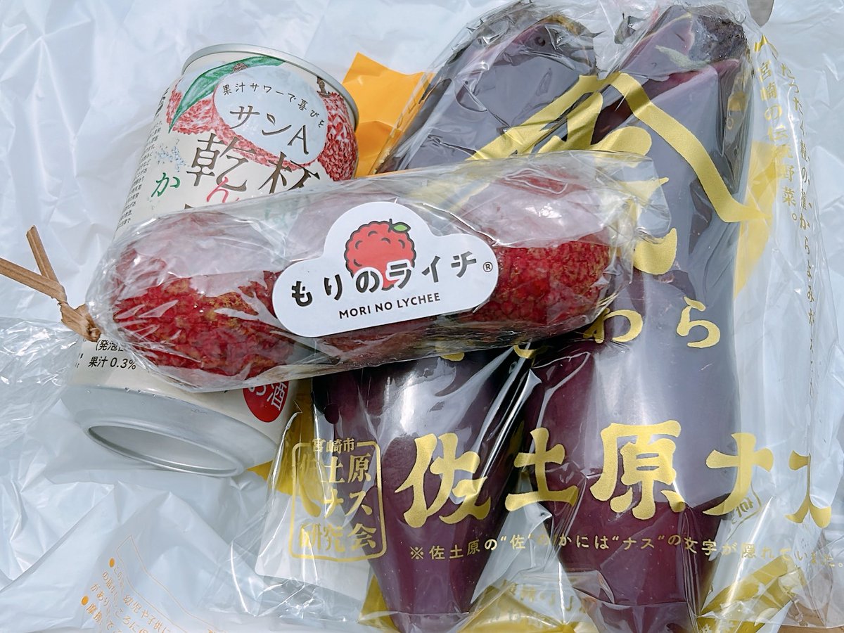 新宿みやざき館KONNEさんで日向海フェニカセット買ってきた！ ライチは