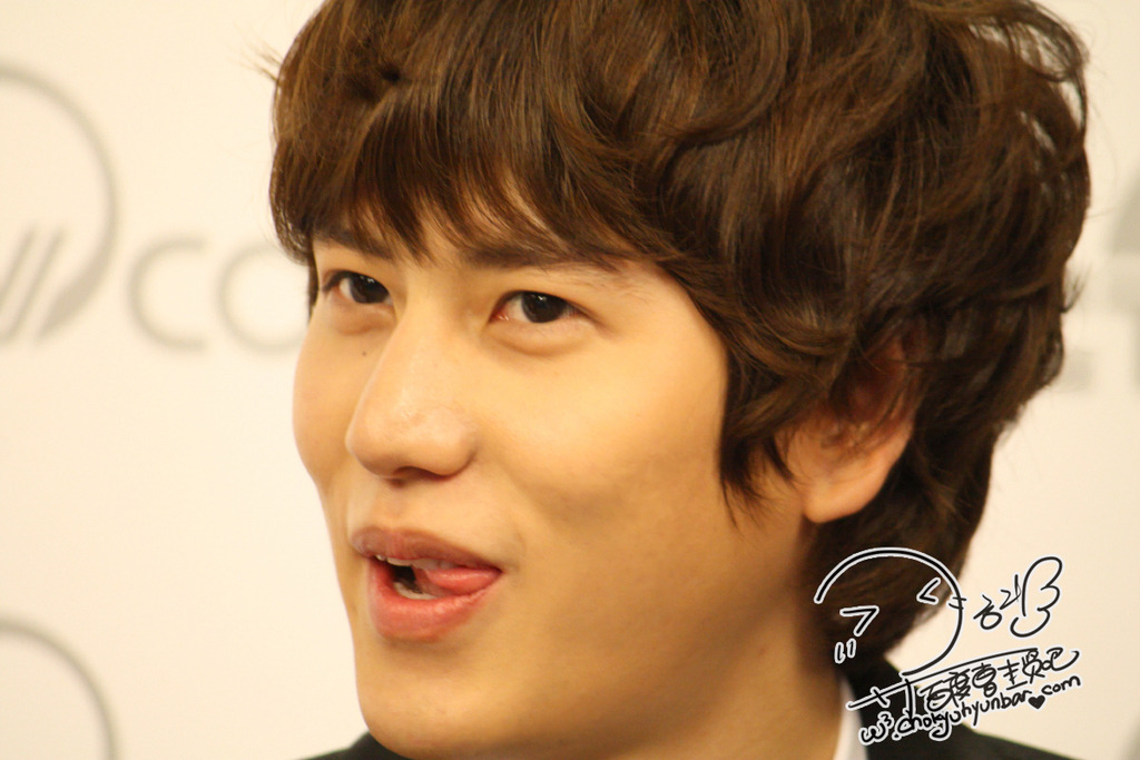 gaemgyupics's tweet photo. 091018

#규현 #KYUHYUN #キュヒョン https://t.co/uCaLapkKAq