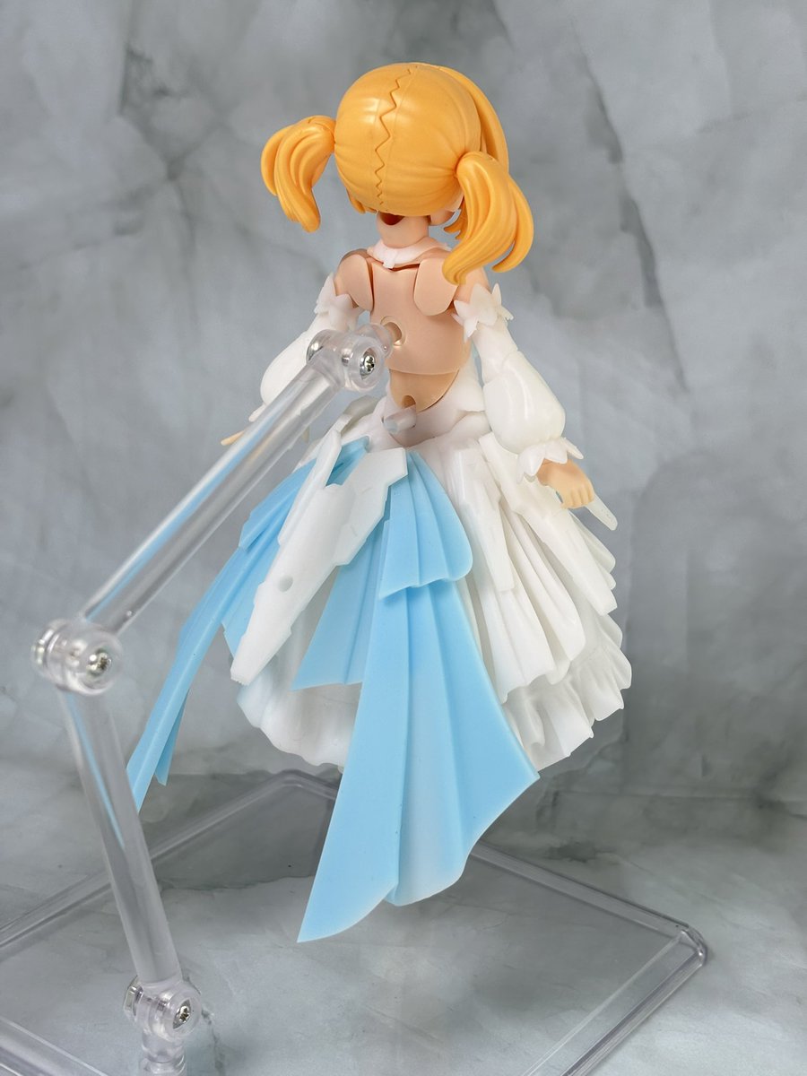 ria9_BRF's tweet photo. お待たせ致しました！今回のAKガーデンで販売予定の新作のご紹介です！

PUNI☆MOFU用の改造ボディです！
メカ装甲と可愛いフリルドレスを組み合わせました！(*≧∀≦*)

#メガミデバイス #ガレージキット #AKG29 https://t.co/1sCk26iO45