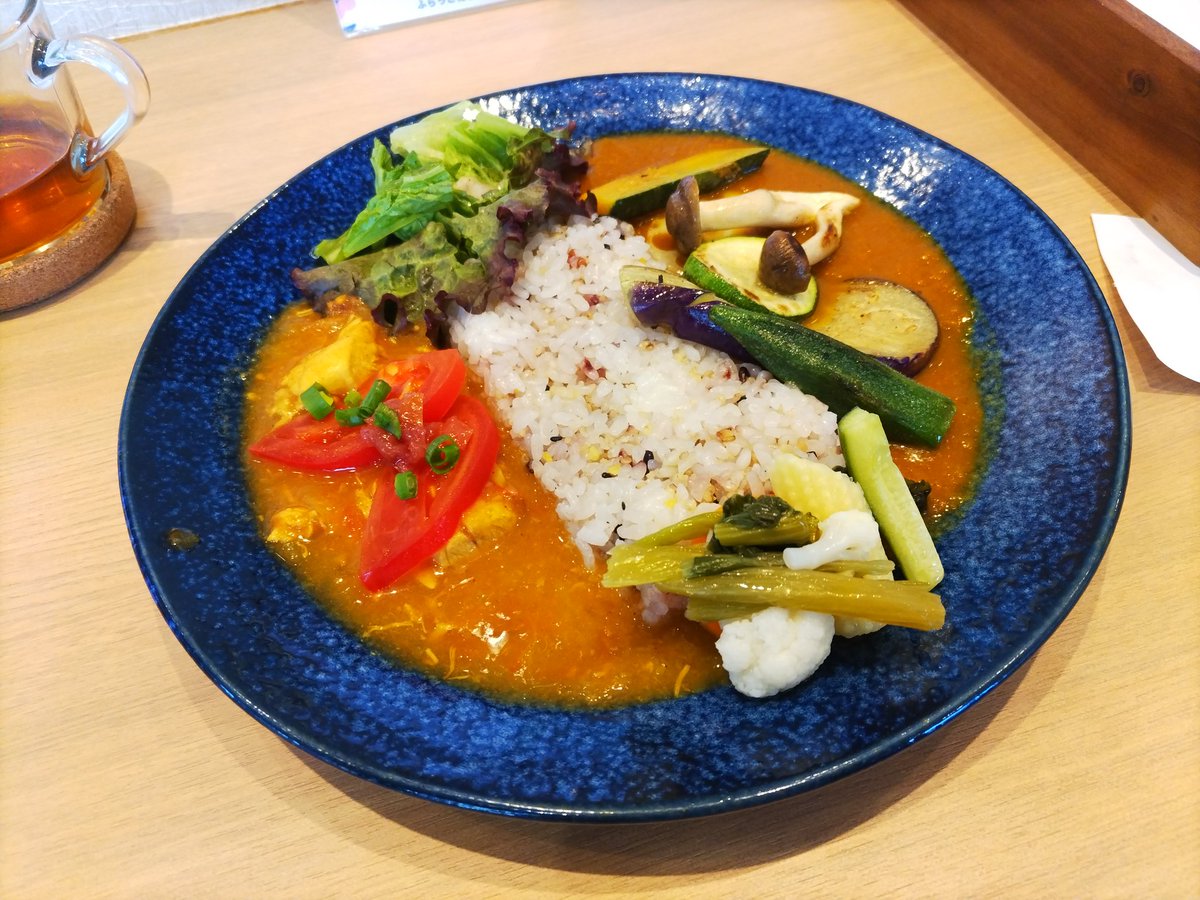 mo_t_on's tweet photo. 月に一度の薬膳カレー https://t.co/RTZpOkMo8r