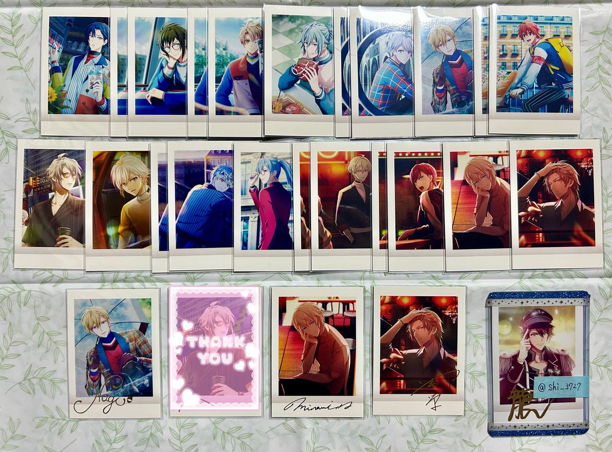 shi_3727's tweet photo. 【交換】アイナナ ぱしゃこれ 16弾

譲：一織 大和 三月 環 壮五 ナギ 陸 楽 天 百 千 悠 トウマ 巳波 虎於

求：龍之介

＊ 箔押し⇄箔押し
＊ 同種同士の交換のみ
＊ 3枚目は過去弾箔何でも◯
＊ 郵送のみ(発送予定6/16,18 以降は翌月)

1枚からでもお気軽にお声掛けください。 https://t.co/F08yMRpRPP