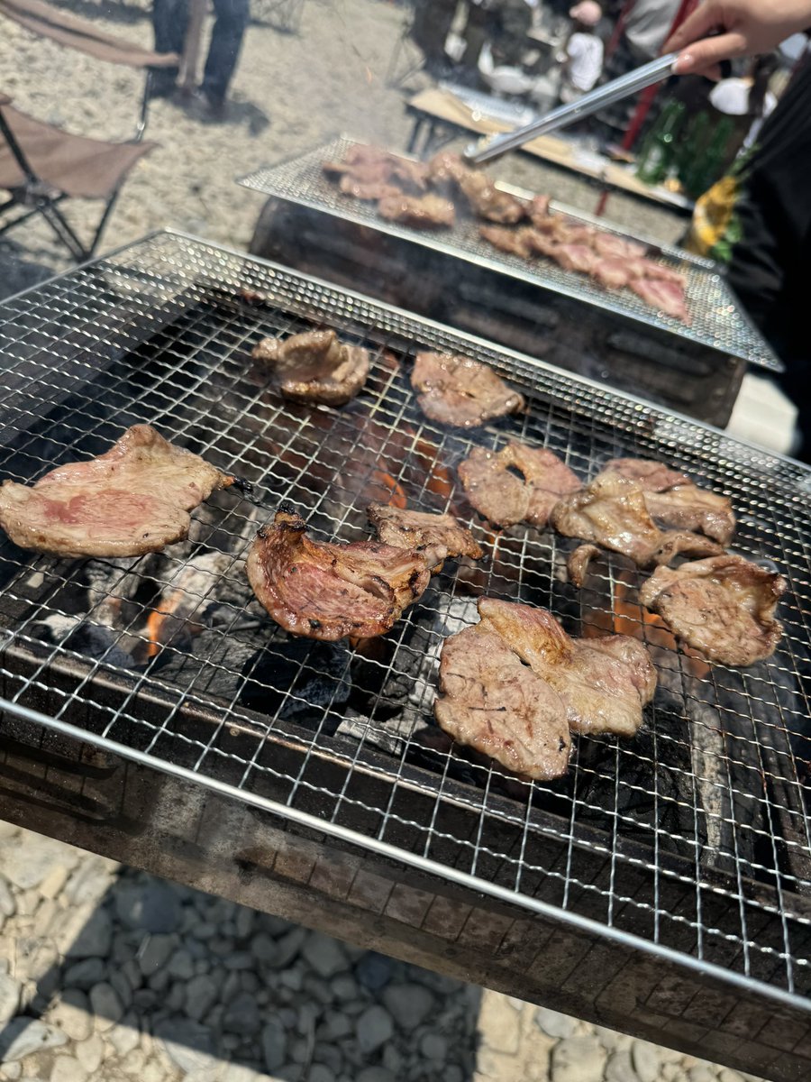 Arisachann_2000's tweet photo. おにく〜〜 https://t.co/fqhCFUzLbL