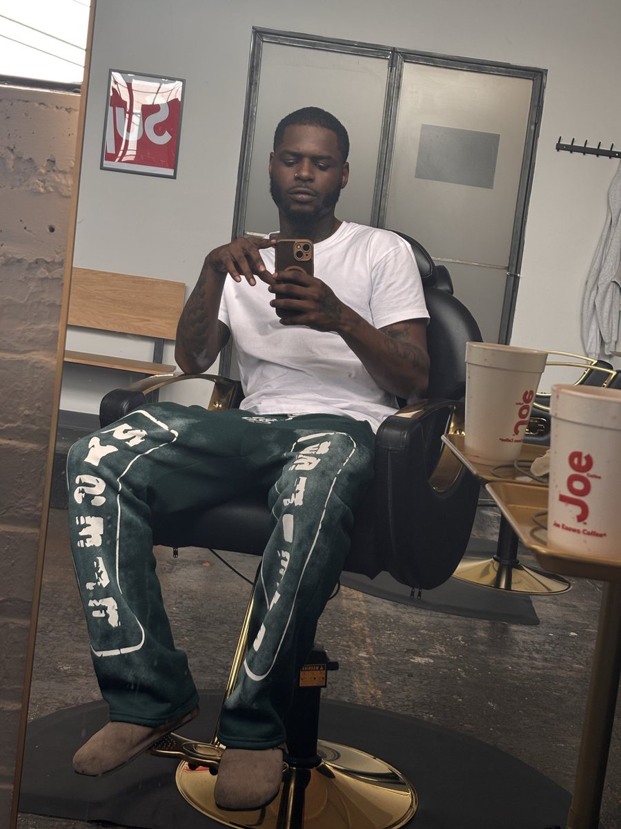 mack_longD's tweet photo. Take what you heard and go FUCK yourself https://t.co/a71Jg4CHjC