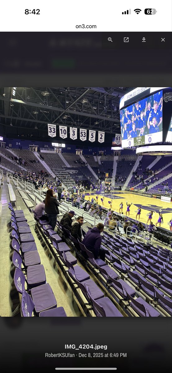 pkk__8's tweet photo. @chrismclain10 @BarstoolKState https://t.co/2ktqfDSdwy