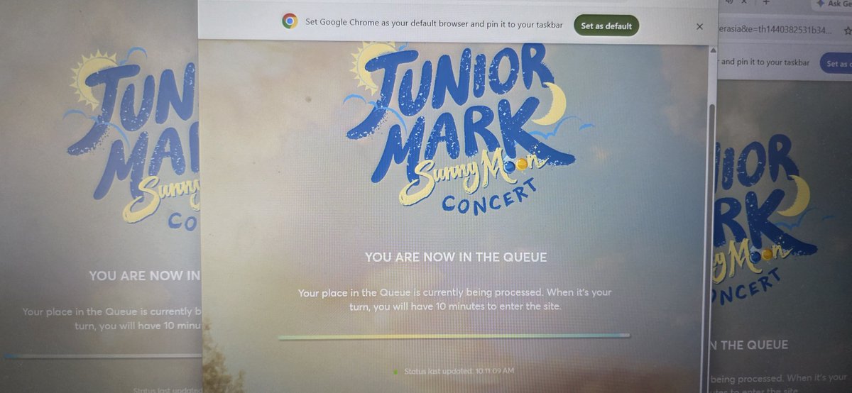 PorTicket01's tweet photo. ได้แต่ภาวนาว่า ห้ามหลุดนะ 

#JuniorMarkConcert https://t.co/Ms4cFDgnHf