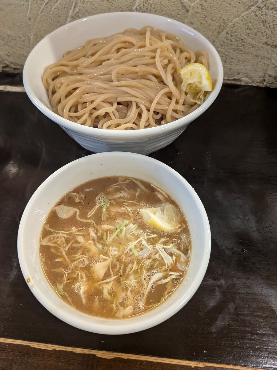toratoratorafoo's tweet photo. 500,グラムはわんぱくやで https://t.co/8bwleqw8eE