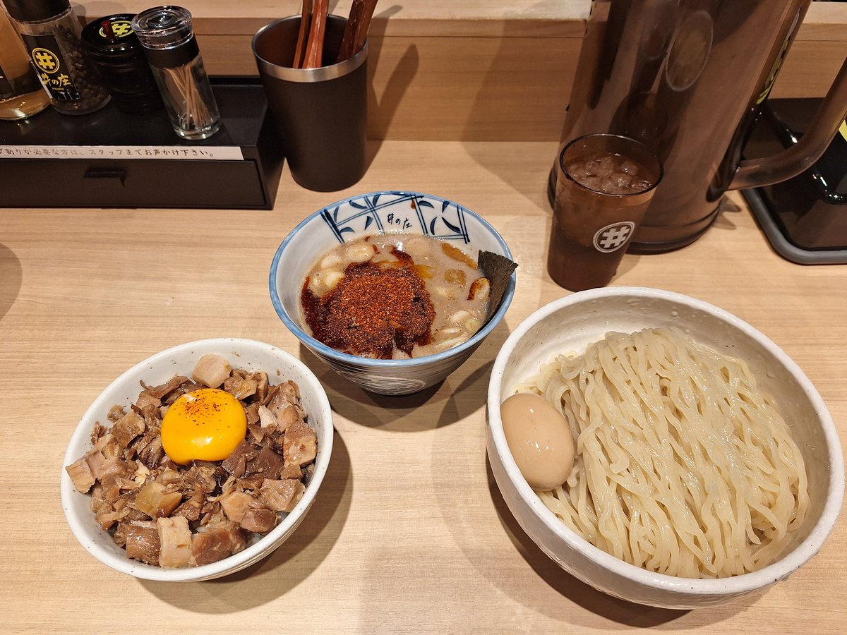 otousandakedo's tweet photo. 食す‼️ https://t.co/B4CrLRoiSE