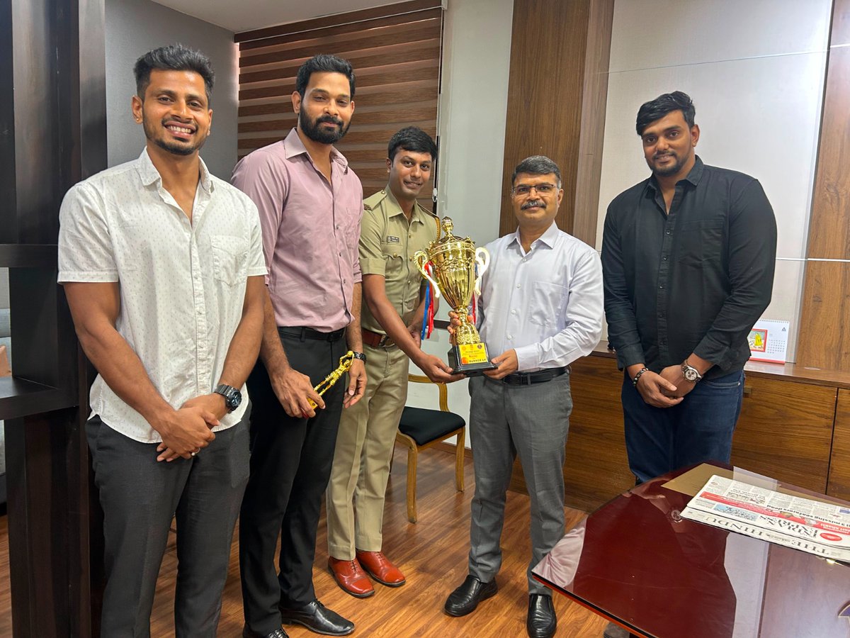 cgstblrzone's tweet photo. Proud moment for Karnataka Customs &amp; GST Basketball Team! 🏀🥈
Runner-up at State Level Invitation Tournament for Men, organized by Devanga Union Sports Club &amp; KSBBA.

Among Karnataka’s top 12 teams, we finished as proud runners-up after a thrilling contest. 💪
#Basketball #CGST https://t.co/15cgP3Rbzb