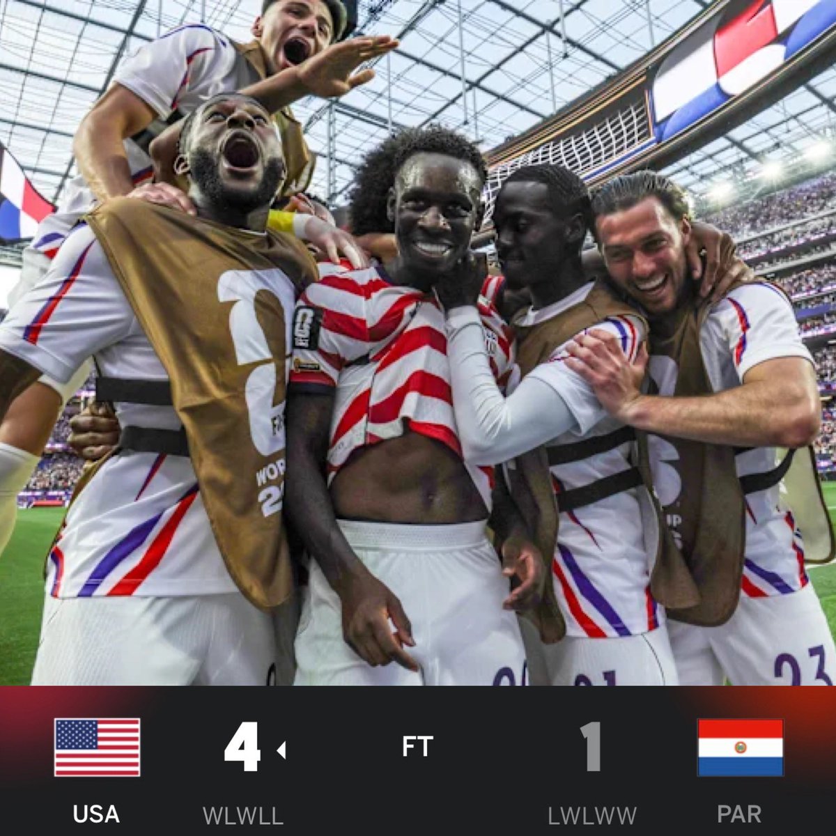 TitansIdiot's tweet photo. The United States put on an absolute freakin’ clinic against Paraguay. Chefs kiss! 🇺🇸 

#USA | #USMT | #WorldCup | #America https://t.co/UIuyz47VFi