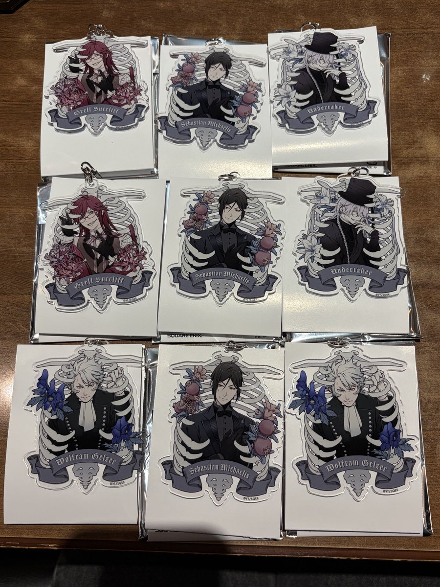 userabc371649's tweet photo. 黒執事 Black Labelブラックレーベル 
アクリルキーホルダー　アクキー

(譲)画像参照　
セバスチャン・アンダーテイカー(葬儀屋)・グレル・ヴォルフラム

(求)シエル

個数差交換🉑

3：1

お好きなキャラ2点
＋
ヴォルフラム1点

本日中梅田手渡しor郵送交換

お気軽にお声がけください https://t.co/XNu2EhPSrd