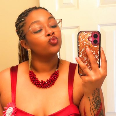 msqueenh's tweet photo. ✨💋Thee Prettiest Birthday Girl💋✨ https://t.co/MZCbAhazB2