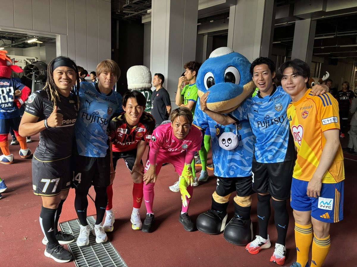 frontale_staff's tweet photo. フロンターレファミリー📸

【広報】#frontale
#JリーグDAZNオールスターカップ https://t.co/GedQL19jc6