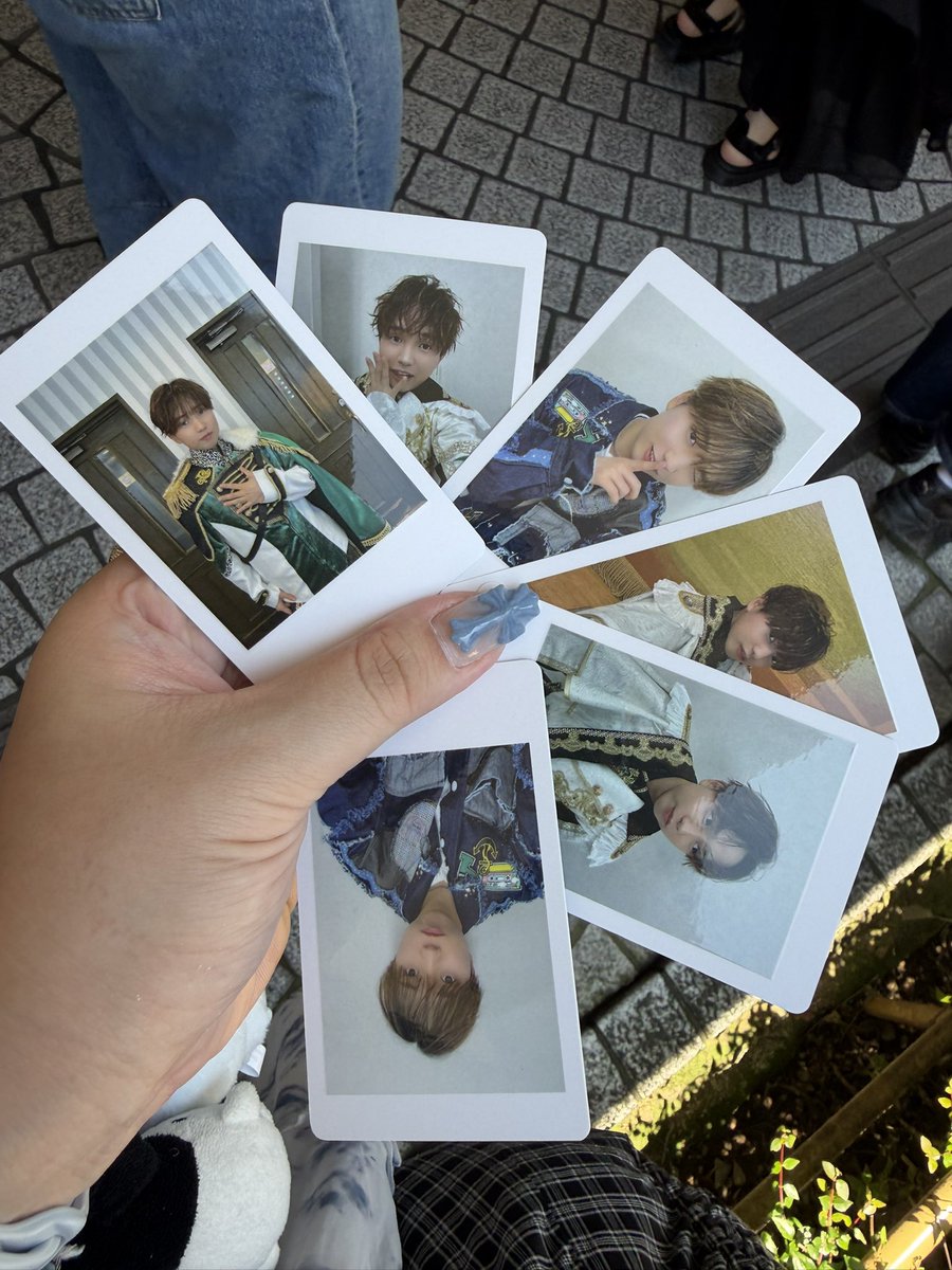 B6Idt's tweet photo. ReLIT りりっと リリット  ハピカ 交換 譲渡

譲:青　緑

求:青固定or定価(偶数枚希望です)
別ツイ合わせても可能です https://t.co/jvB4BdlZuJ