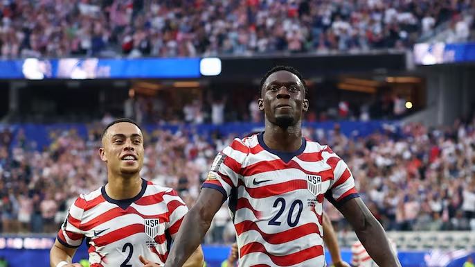 FCBJenil's tweet photo. the usa scored 4 goals in a single world cup game for the first time ever. against paraguay. at sofi stadium. in los angeles. in front of 70,492 people. pochettino said "success is winning"  alright then 🇺🇸 #FIFAWorldCup https://t.co/wPJWaAdwwi