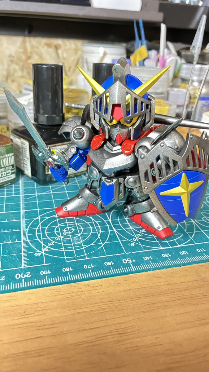 hidexrx7802's tweet photo. ナイトガンダム完成 https://t.co/4nfwULNuAa