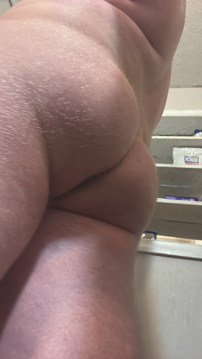 Jake2dzd's tweet photo. Let me rate yalls d!ck https://t.co/7O3sY4igqR