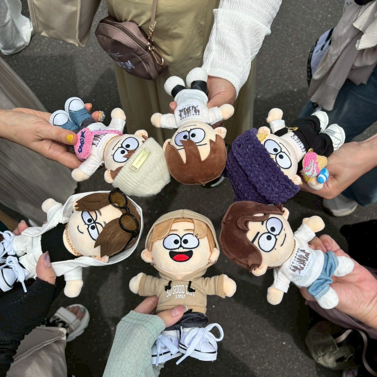 rinrin2fi's tweet photo. ららアリーナ、将生が麗しかった🩷
お友達と集合出来て嬉しかった ☺️
LIVE後、コラボルームも行けて出会いに感謝✨ https://t.co/xfXNxGxGl8
