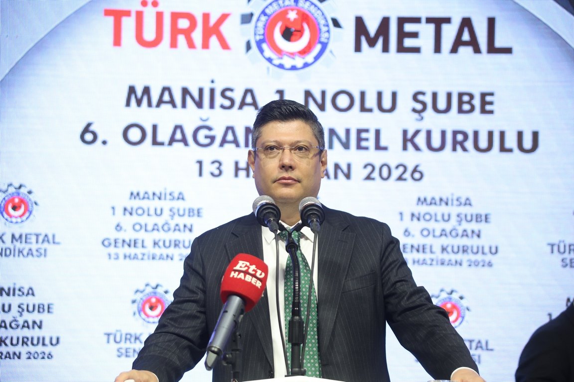 AltundagUysal's tweet photo. Manisa'ya her gelişimde olduğu gibi bugün de bizleri büyük bir coşkuyla karşılayıp bağrına basan, genel kurul süresince ilgi ve desteklerini esirgemeyen Manisalı metal emekçisi kardeşlerime ayrı ayrı teşekkür ediyorum. https://t.co/BzUnVfP0u6