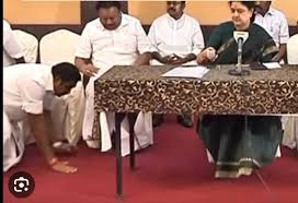 MahaKavee's tweet photo. @TenkasiBSenthil Ivaraa?? https://t.co/dQoFPUaXfh