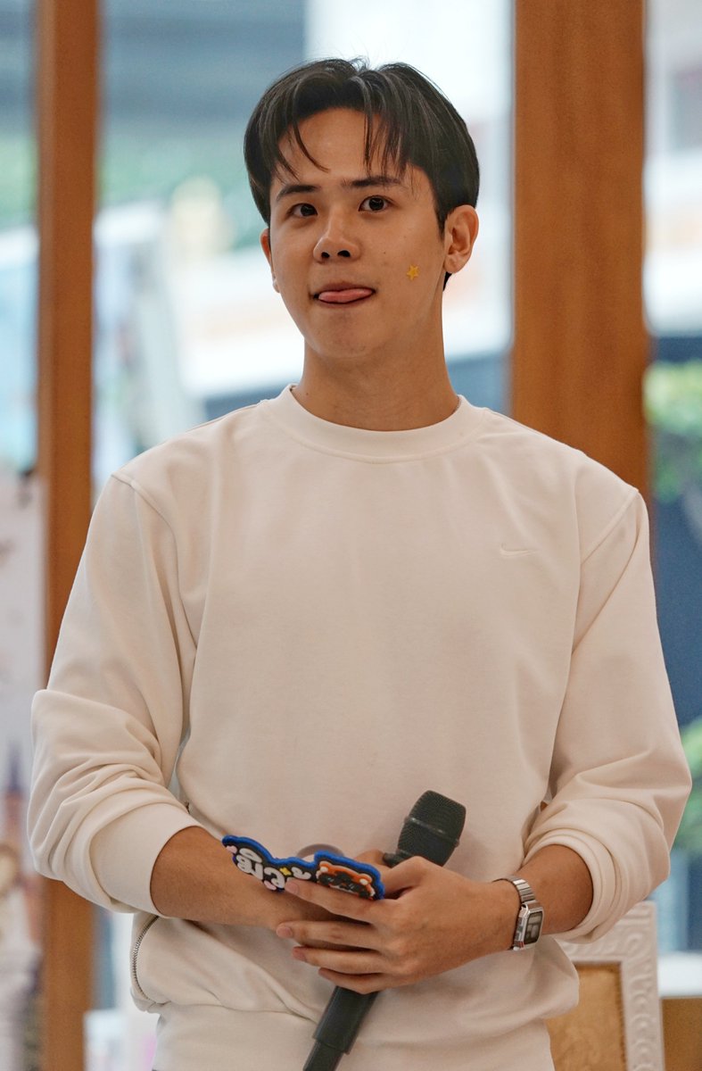 yipterry's tweet photo. Happy Birthday, nong Mu

#MUONthelittleprince23rd #MUON https://t.co/JLVBUoPzbZ
