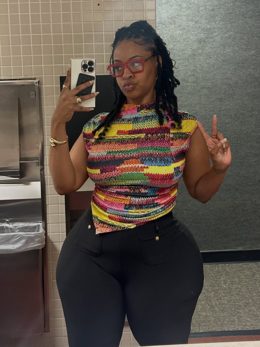 CurvyVisuals tweet picture