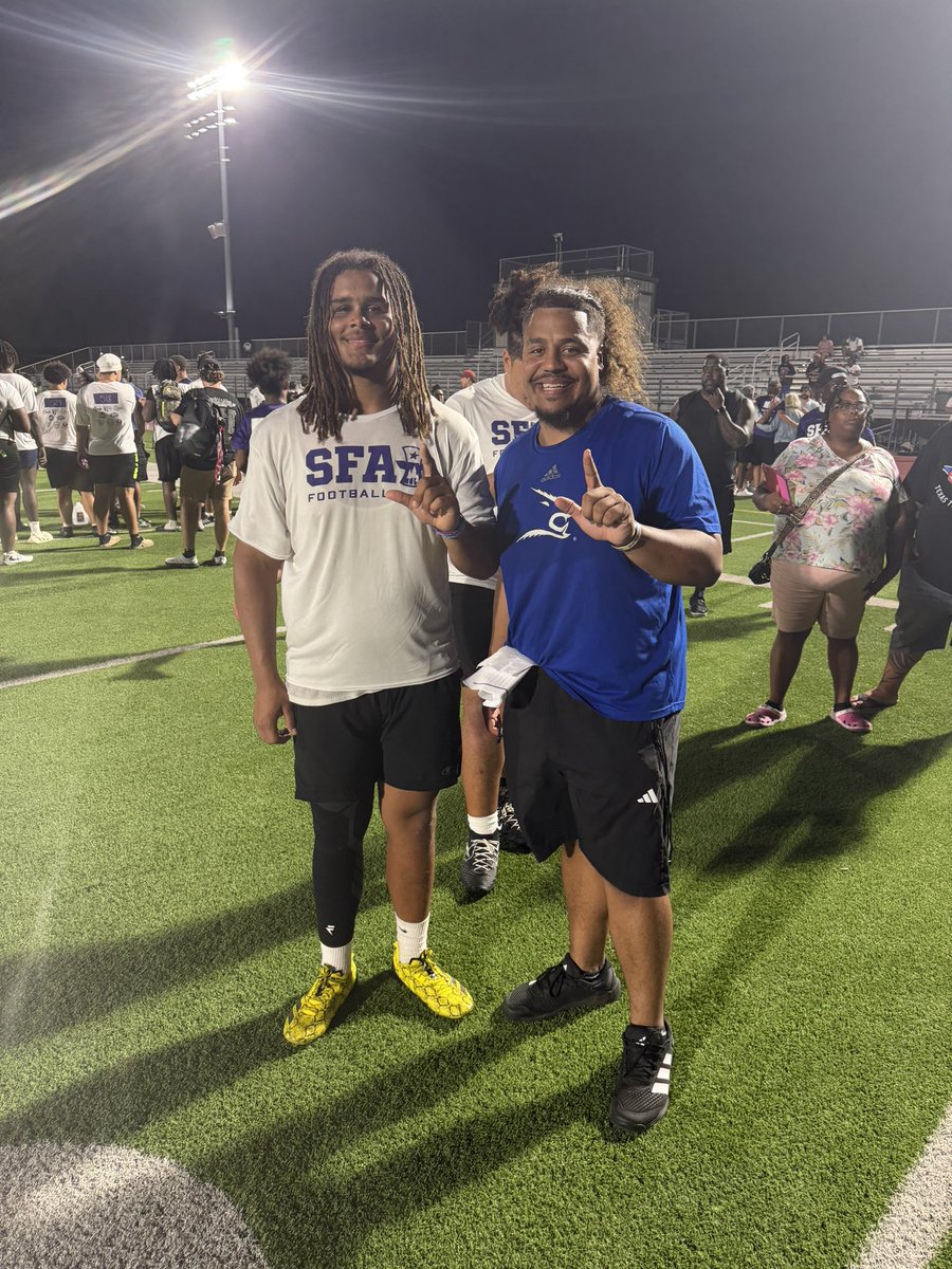 cjlarkin2008's tweet photo. Blessed to attend the @SFA_Football camp and continue to learn and develop. Thankful for the opportunity and all the coaches!
@CoachFaske @CoachCarthel @CoachJChambers @CoachPullen56  @coachscottparr8 @BallCoachHP @HD3_FITNESS @One11Recruiting @247Sports https://t.co/guo7gITEpm