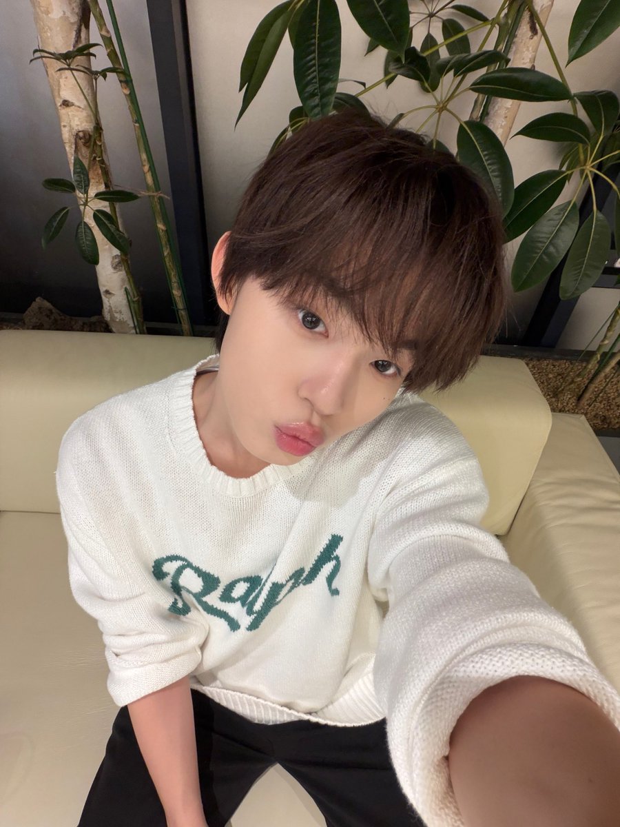 ke2zu's tweet photo. 기엽내 https://t.co/20Cg4mz8TW