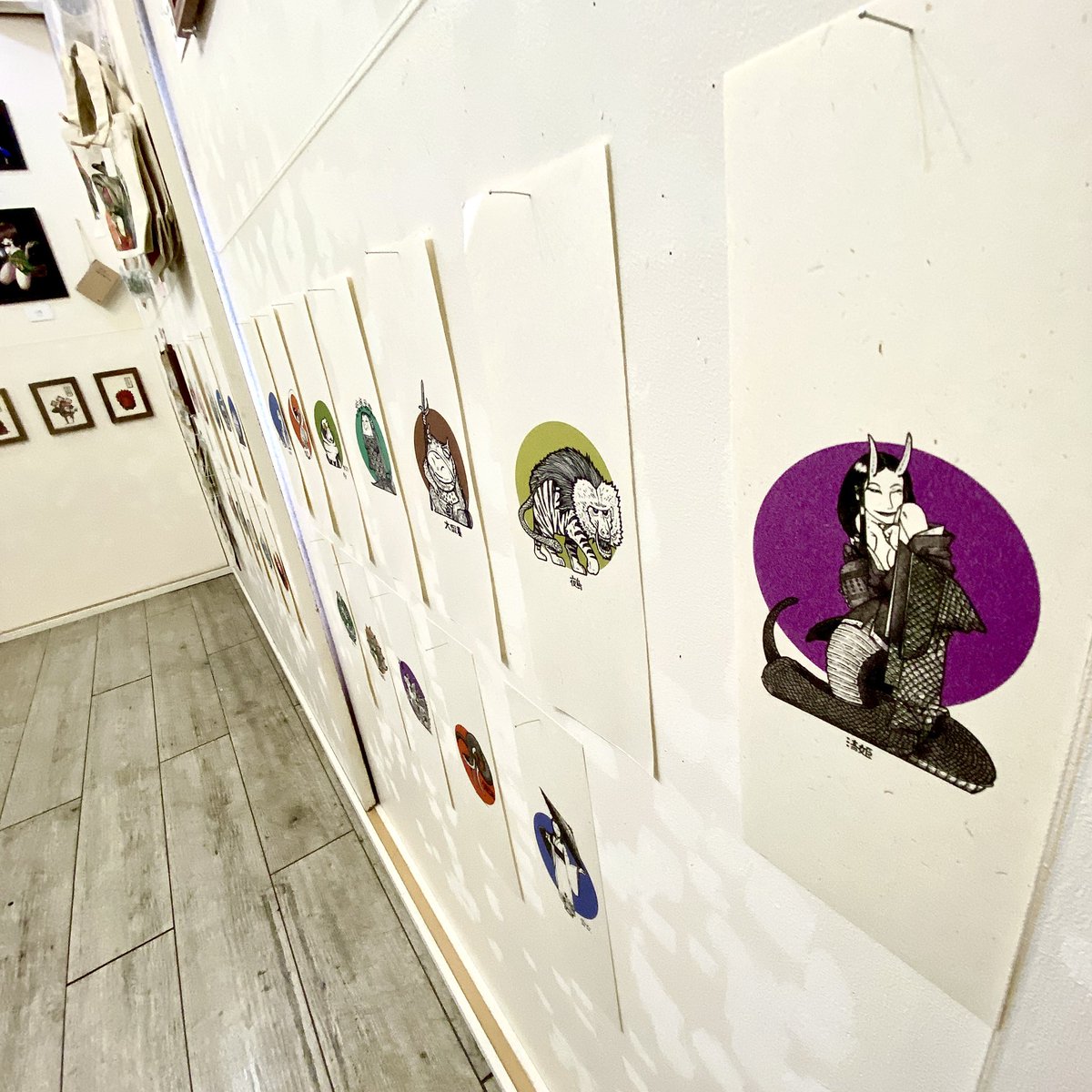 CURIOSITIES_OKI's tweet photo. キュリオのものの怪展
出展作家紹介☆
●おまけ●
artist name
ASKART

@ryukyu_nation 

☆
#ものの怪展
#展示会
#沖縄 https://t.co/kU2OUxq8Ou