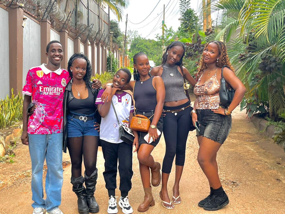 MC Kats tweet media