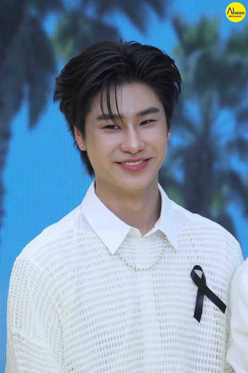AllNews_th's tweet photo. “ลูค - ภีมสรรค์” ในงาน "CeraVe Sun Club' เปิดตัวกันแดดใหม่ บล็อกยูวี-เติมเซราไมด์
LUKEMICK WITH CERAVE
#CeraVeSunClubxLukeMick
#CeraVeSunClubกันแดดตัวจบที่หมอผิวแนะนำ
#CeraVeThailand
#lukeso_ #LukeMick https://t.co/CYrMpldhbj