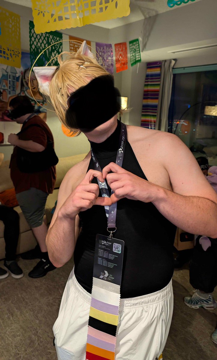 DaisyChainJ69's tweet photo. I left a party and heard someone say “Goodbye, slutty Lumi-man.” I don’t even have the boob window on this one man frick my chungus life https://t.co/7XzTUKUwii