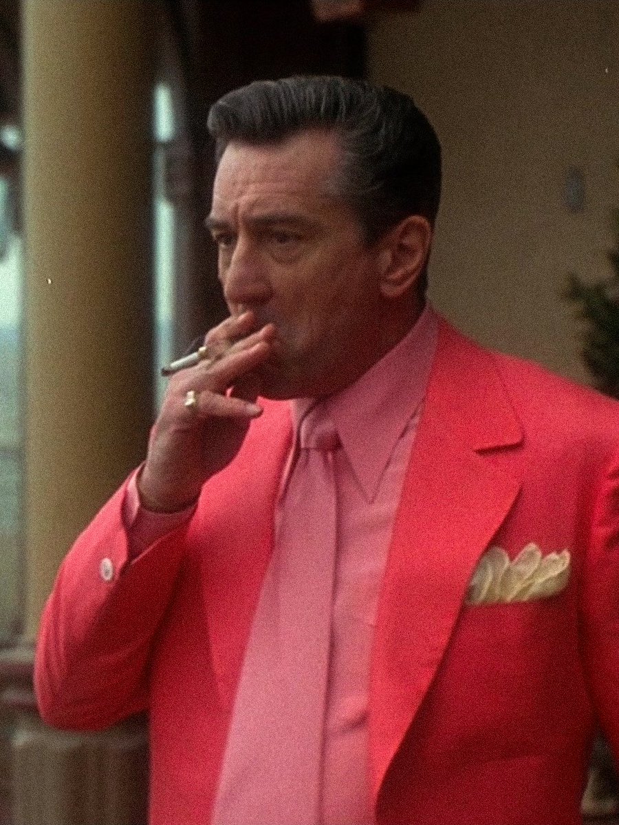 melody_91_'s tweet photo. robert de niro’s ‘CASINO’ suits https://t.co/37OqecA4lB