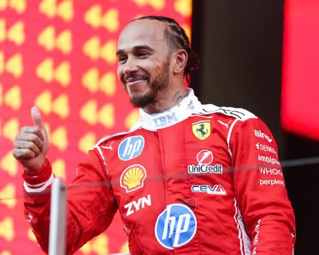 BOOK1R_'s tweet photo. Lewis is better than Senna ever was https://t.co/QWB9ewBuHO