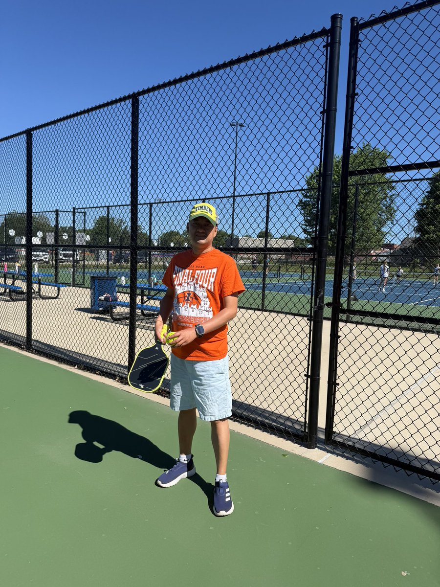 RaulKap's tweet photo. Pickleball time https://t.co/WFFKoqbuqh