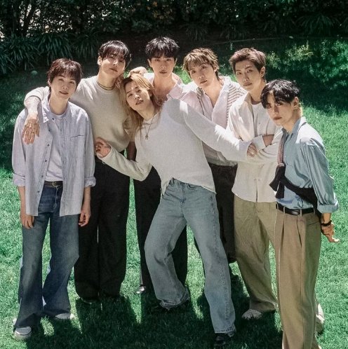 War__monitor_'s tweet photo. [NEW RECORD] BTS’s “Come over” first 24 Hours achievements in K-Charts 

#OUT Bugs top 200 
#OUT Genie top 200 
#OUT FlO top 200 
#OUT MelOn top 200 
#OUT VIBE top 200 

cuz lisa’s FIFA performance was more important than streaming these flops 😭 https://t.co/ajfOnejuGe