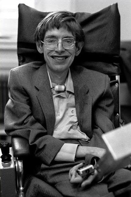 PhysInHistory's tweet photo. “We are just an advanced breed of monkeys on a minor planet of a very average star. But we can understand the Universe. That makes us something very special.”

-Stephen Hawking https://t.co/NSWQp2LsHf