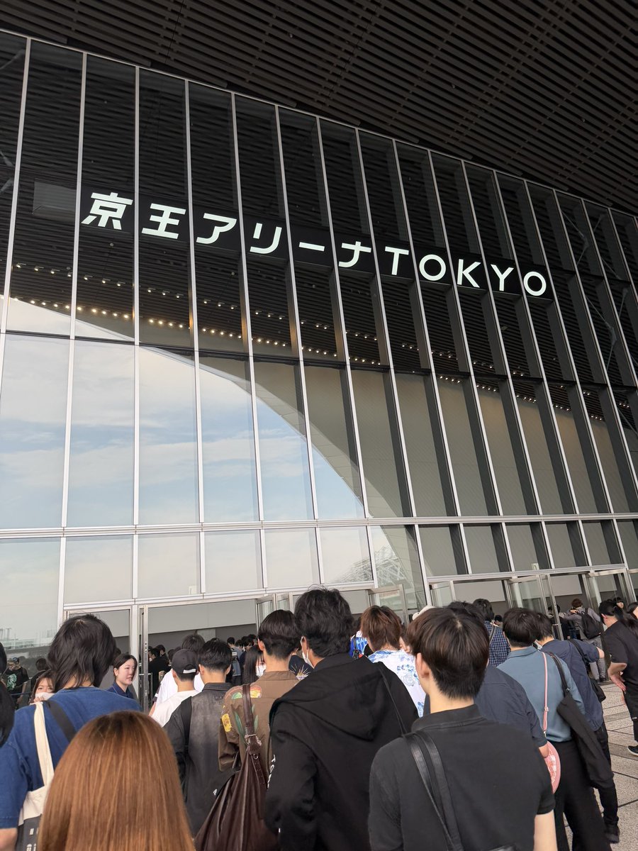kajikyoncom's tweet photo. 久しぶりに虹ヶ咲見てきます✋
 #虹8th東京_day1 https://t.co/NaJQoj1mqS