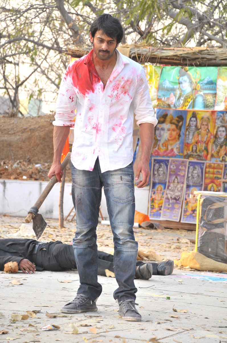 Nattikumar7's tweet photo. #Rebel Unseen Stills 🔥🔥🔥🔥

#Prabhas‌ #Rebel4K https://t.co/VfYktaK5cx