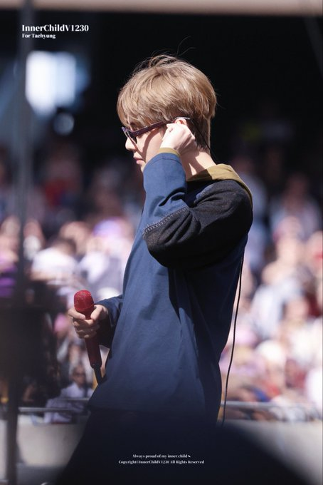 spotifyforV's tweet photo. Let's go with the first round. 

Goal:
100 retweets
100 replies. 

V 13TH FESTA CENTER
TAEHYUNG TAKES BUSAN
#V_WORLDTOUR_ARIRANG_BUSAN_D2
#KIMTAEHYUNG_WORLDTOUR_ARIRANG https://t.co/NQFIiBkDco