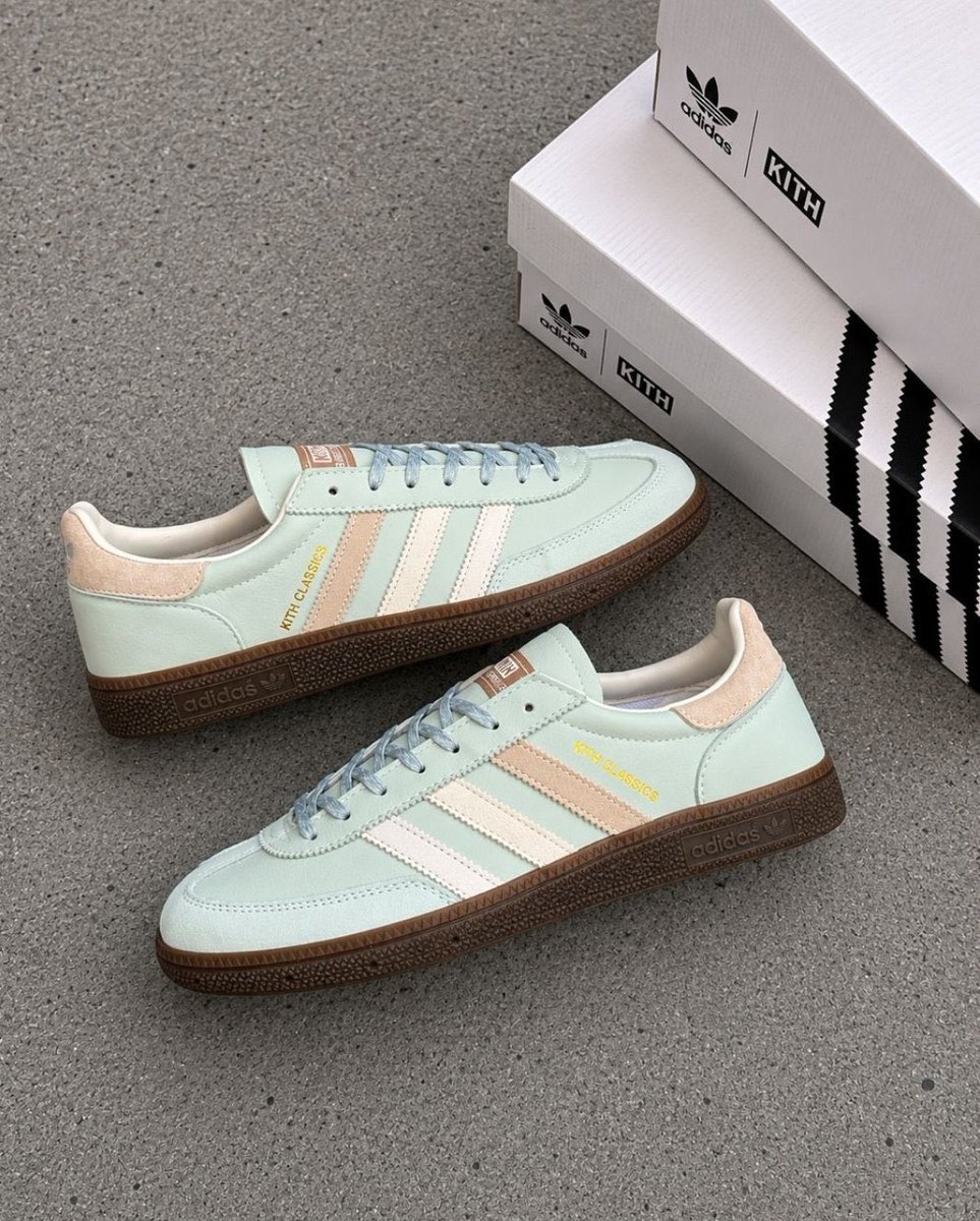 Oh_alidu's tweet photo. Get Quality and Affordable Sneakers  From Sneaker Nyame contact him on 0556657702 to place order. Nationwide delivery.🔥 https://t.co/2LdgVGexYD
