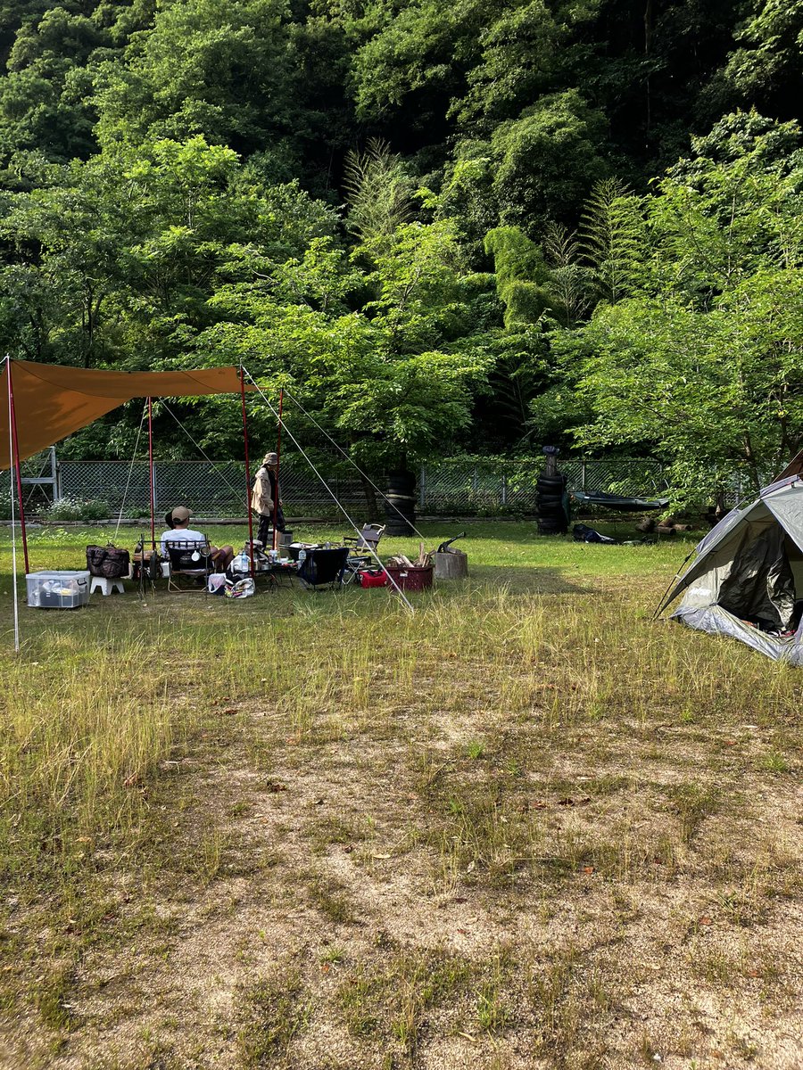 ktm70101's tweet photo. 始まってま〜す https://t.co/gnq3wqYRJi