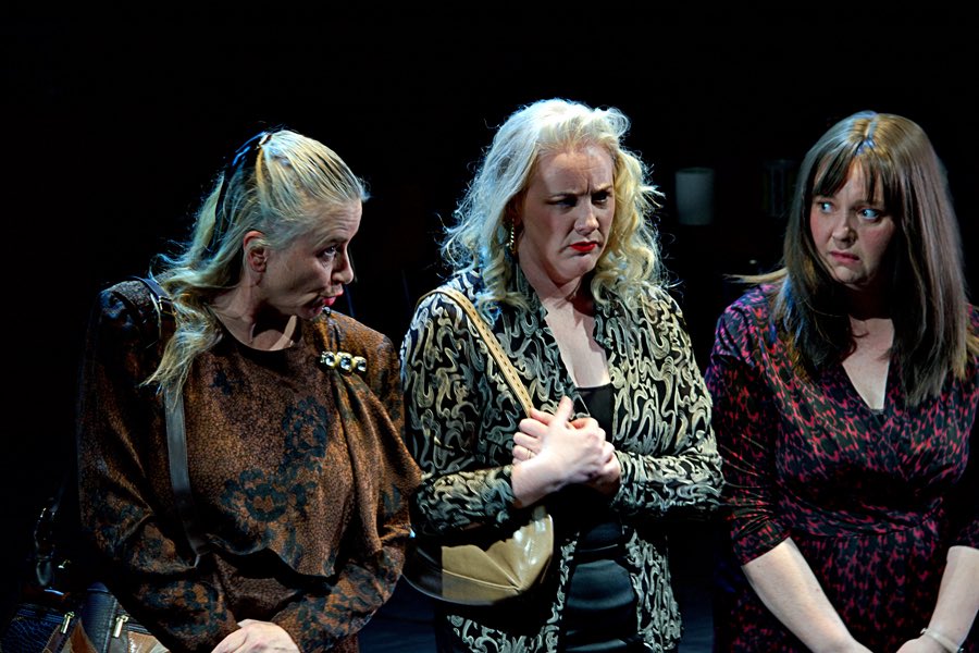 VIEWdigital's tweet photo. Review: Bold Girls, at the Lyric Theatre, explores survival, grief and resilience in 1990s Belfast - https://t.co/1nRk94i8mN - @Quinnfreelance @rcb35 @LyricBelfast https://t.co/WwX3jnSl3I