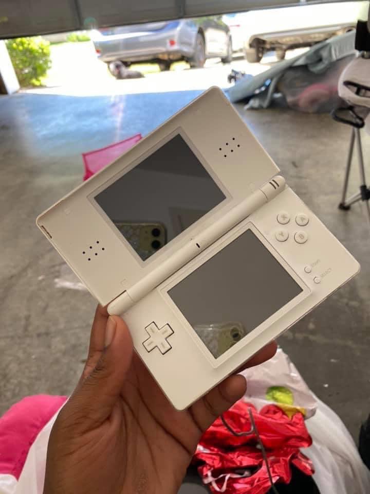t_Duches's tweet photo. Repost if you recognize and played any of these games. https://t.co/nqgXUVoeF1