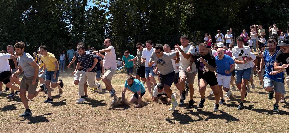 codemagijon's tweet photo. Maravillosa jornada la vivida ayer en Contrueces ☀️con la celebración de las Fiestas Colegiales de Infantil #Codema Celebración religiosa, juegos, carreras y broche de oro en la graduación 👨🎓 👩🎓 del
alumnado de 3º #SomosFamilia #SomosCodema https://t.co/u22wE7r9pp